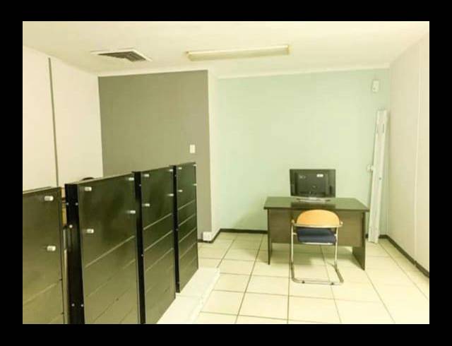 130M² OFFICE TO LET IN EMPANGENI CENTRAL